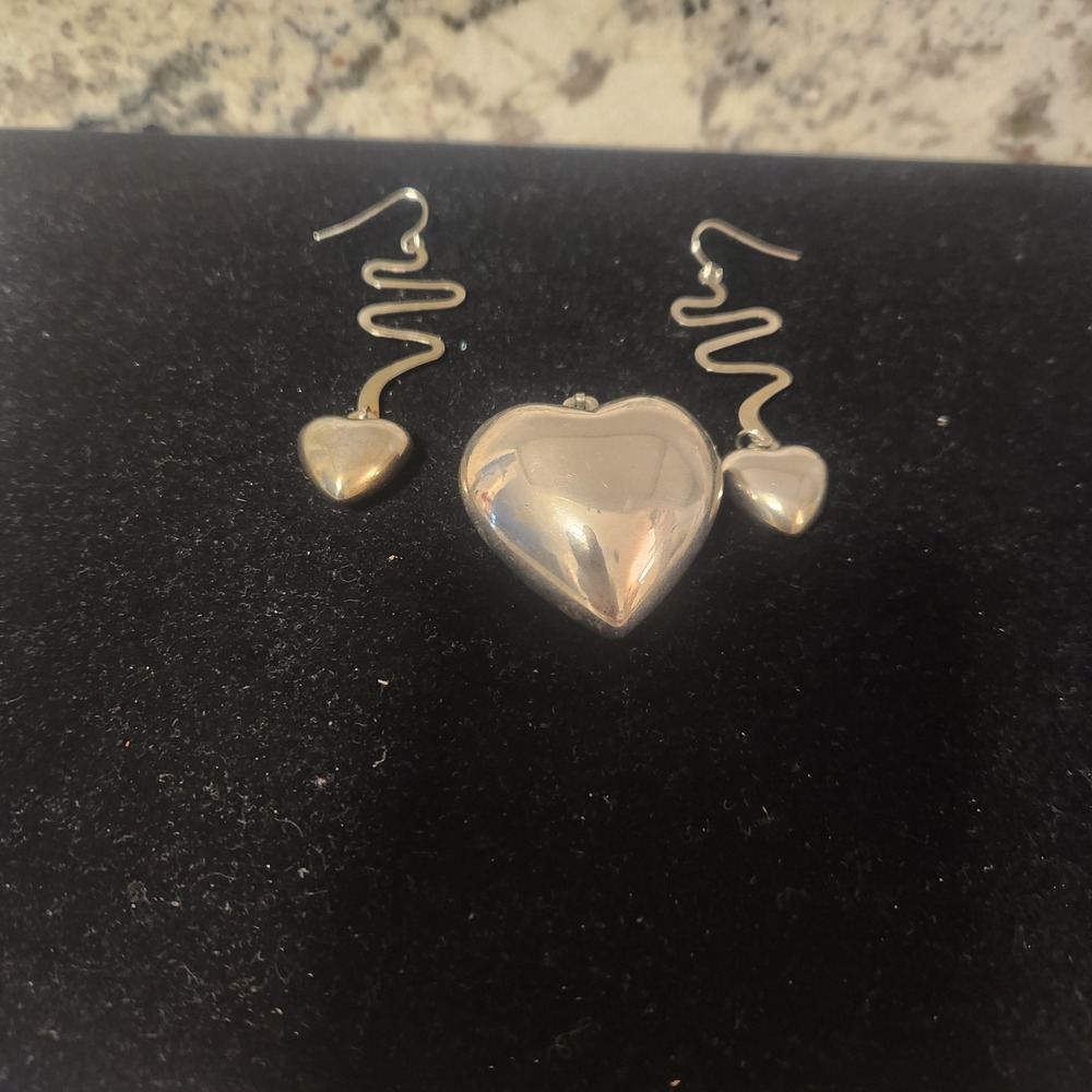 Silver tone‎ Heart Pendant Necklace & Dangle Earrings lot